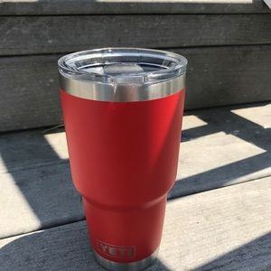 Meet your Posher, Aileen